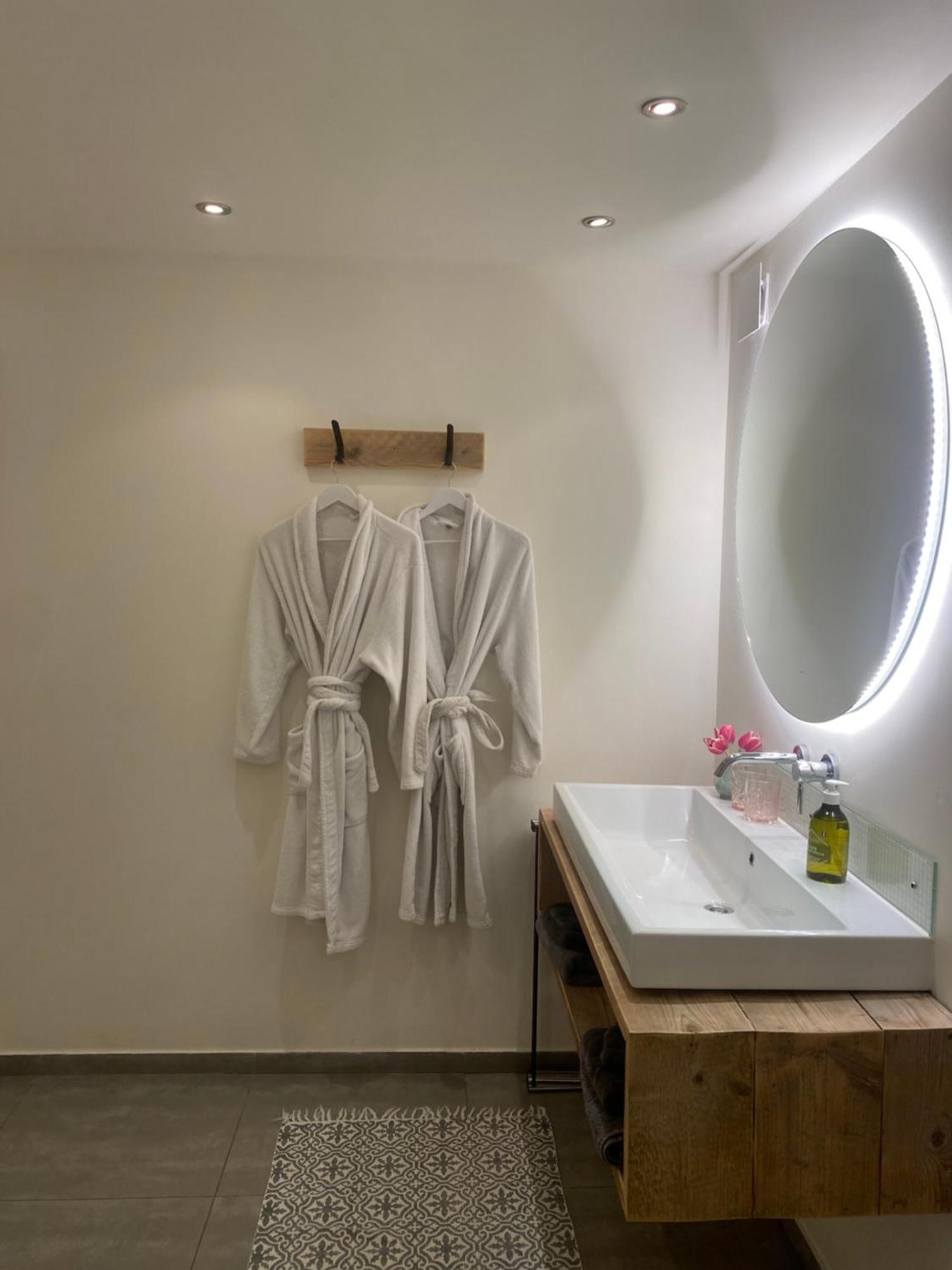 Tiny House De Oude Berg Villa Bergen Luaran gambar